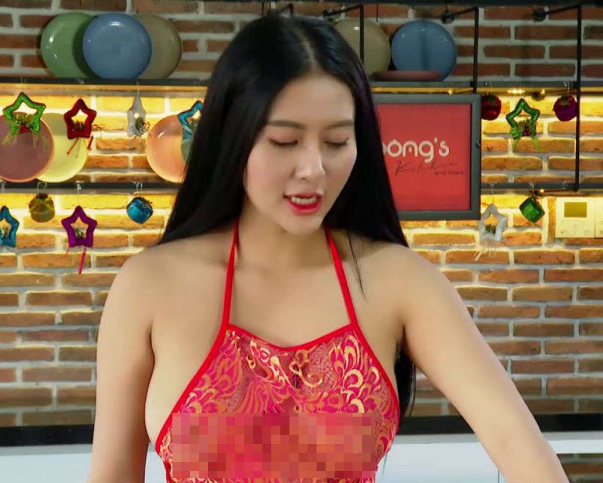 巨乳 視頻